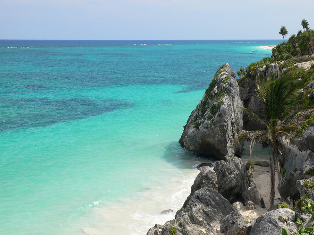 Tour to Xcaret with Isla Mujeres and Tulum 