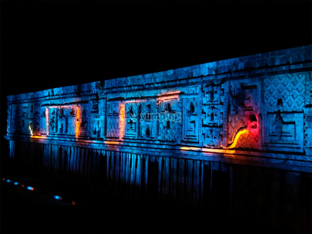 Uxmal Light and sound from Mérida 